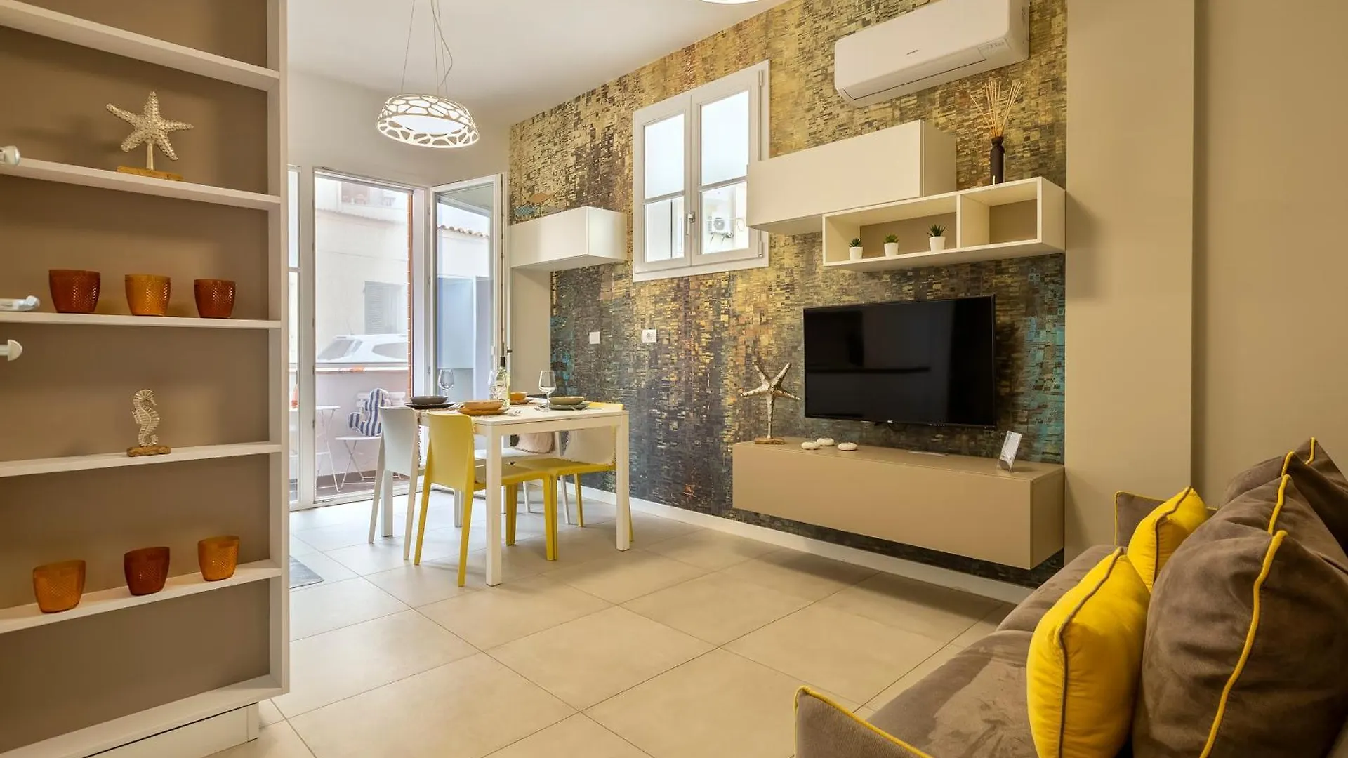 Luxury Sofia Home Alghero 0*,  İtalya